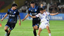 altText(Nacional derrotó por 3 a 0 a Cerro Largo)}