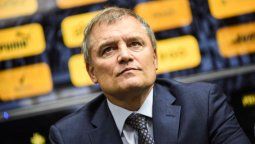 altText(Aguirre debuta con sorpresas en la oncena titular)}