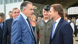 altText(Oficialismo sale al cruce del documento elaborado por el Partido Nacional y Lacalle Pou)}