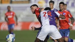 altText(Otra vez dejando puntos: Fénix le empató en la hora a Nacional)}