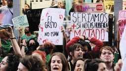 altText(Ciudad de México pintada de violeta)}