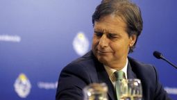 altText(Gobierno registra evaluaciones negativas en manejo económico y social, según Factum)}