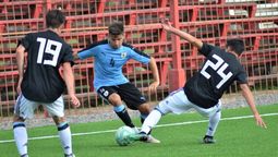 altText(Uruguay ganó 3 a 0 sobre Argentina en sub 17)}