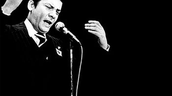 Orsi, Cosse y numeroso público en el homenaje por los 90 años de Alfredo Zitarrosa