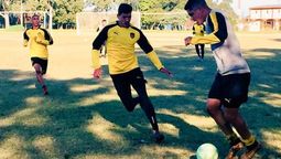 altText(Diego López hace pruebas)}