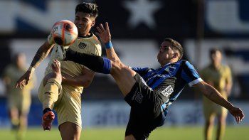 Aguirre prepara el equipo ante el rival que más lo complicó en los últimos tiempos