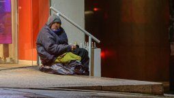 altText(Denuncian malos tratos a personas en situación de calle por parte de la Policía)}