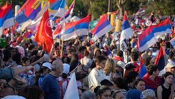 altText(El FA trajo a 8 mil votantes desde Argentina y va por más en el balotaje)}