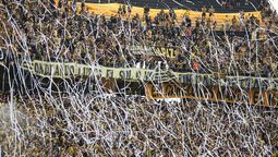 altText(Cayó la primera: un cangrejo a Peñarol)}