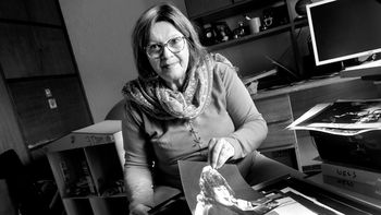 Lilián Castro, fotógrafa y una de las protagonistas del libro Rastros Incompletos.&nbsp;