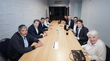 Axel Kicillof en Montevideo: Hay que fortalecer la unidad latinoamericana frente a la ultraderecha