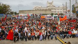altText(1° de mayo: acto del PIT-CNT ocasionará afectaciones en la circulación vehicular)}