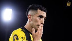 altText(Peñarol respondió la chicana de Liverpool con un saludo especial)}