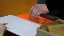 altText(La vuelta 0)}