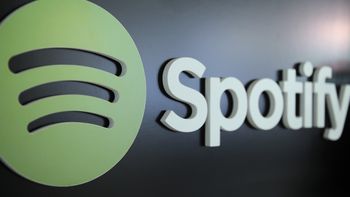 Para ganar dinero: Spotify flexibilizó requisitos para los creadores de contenido