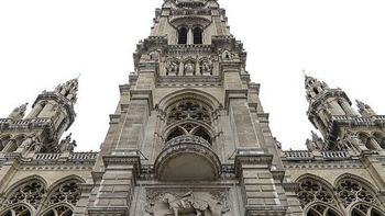 Piden la demolición de»el balcón de Hitler» en Austria