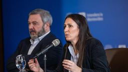 altText(Intendencia incorpora servicio de videointerpretación en lengua de señas en 100 dependencias)}
