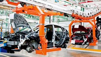 Reestructura mundial: La revolución de la industria automotriz