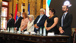 altText(Bonomi: “No podemos permitir que se interrumpan los avances de las políticas de Estado en materia de género”)}