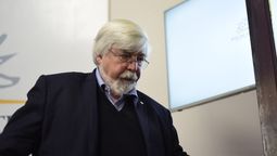 altText(Se suspendió la comparecencia de Bonomi ante el Parlamento)}