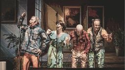 altText(Adam´s pisó fuerte y tiene todo para estar en la definición de la categoría)}