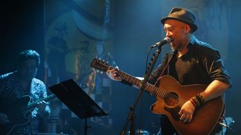 Música para Búhos presenta Canciones que mueve el viento