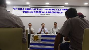 A propuesta del PCN cada votante será accionista de las empresas públicas