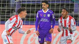 altText(River Plate sorprendió a Defensor Sporting y le ganó en el Franzini)}