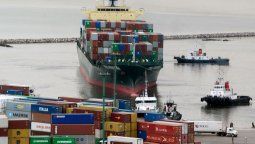 altText(Caída de las exportaciones: ¿cómo se explica este fenómeno?)}