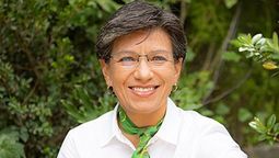 altText(Bogotá tiene nueva alcaldesa)}