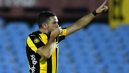 altText(Lucas Hernández sería ofrecido a Peñarol)}