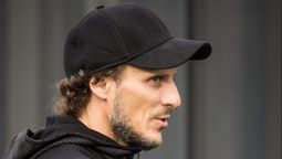 altText(Forlán criticó que la AUF consulte a jugadores sobre continuidad de Tabárez)}
