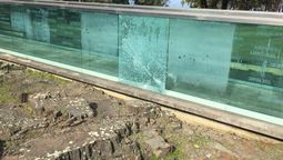 altText(Familiares condena atentado a memorial de los Desaparecidos)}