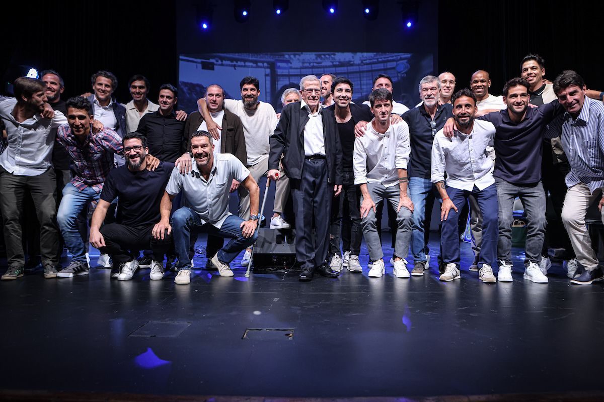 Homenaje a Tab&aacute;rez y su CT.