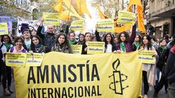 altText(Amnistía Internacional advierte debilitamiento institucional)}