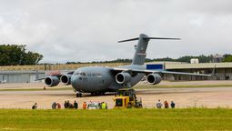 altText(Amenaza de esencialidad profundiza conflicto de controladores áereos )}