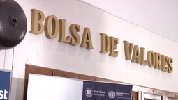 altText(Sara Goldring estafó a más de 700 personas y ahora pidió permiso para 