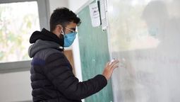 altText(Secundaria recorta más de 40.000 horas al mes)}