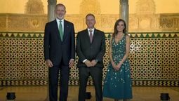 altText(Orsi llegó a España para conferencia internacional y cenó con el rey Felipe VI)}