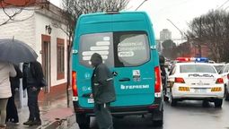 altText(Hombre mató a tiros a su hija de 12 años en plena consulta médica)}