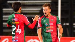 altText(Clausura: Boston River goleó y se copa)}