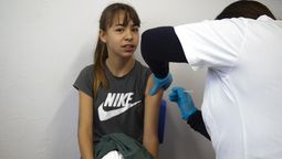 altText(Comenzó la campaña de vacunación en las escuelas)}