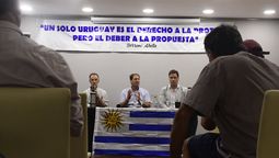 altText(A propuesta del PCN cada votante será accionista de las empresas públicas)}