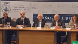 altText(Acuerdan plataforma para facilitar comercio entre Uruguay y China)}