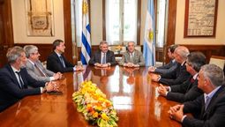 altText(Alberto Fernández: “Argentina y Uruguay están obligados a tener el mejor vínculo”)}