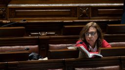 altText(Olivera: en dos años se recortó 140 millones de dólares a la educación )}