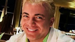 altText(Cristian Castro cantó karaoke en pizzería de Punta del Este)}