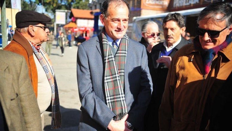 De la embriaguez del porro a la de la pólvora