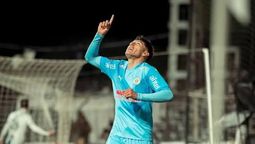 altText(Nacional recibe a Wanderers por el Intermedio, mientras negocia por cerrar a Obregón)}