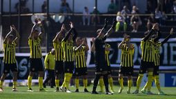 altText(Peñarol dio a conocer los jugadores que viajaron a Río de Janeiro)}